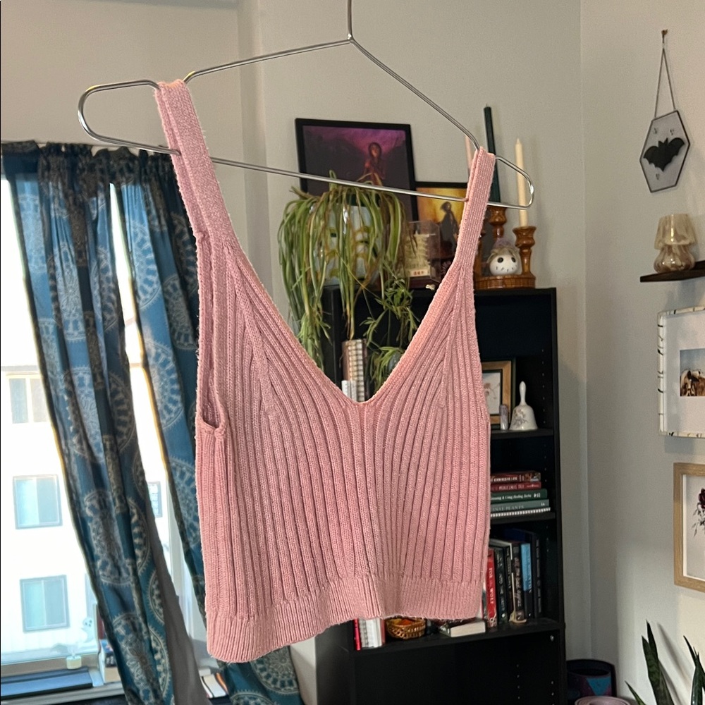 Aerie Women's Ribbed Knit Cropped Sweater Tank Top in Dusty Rose - Size M - Picture 4 of 8